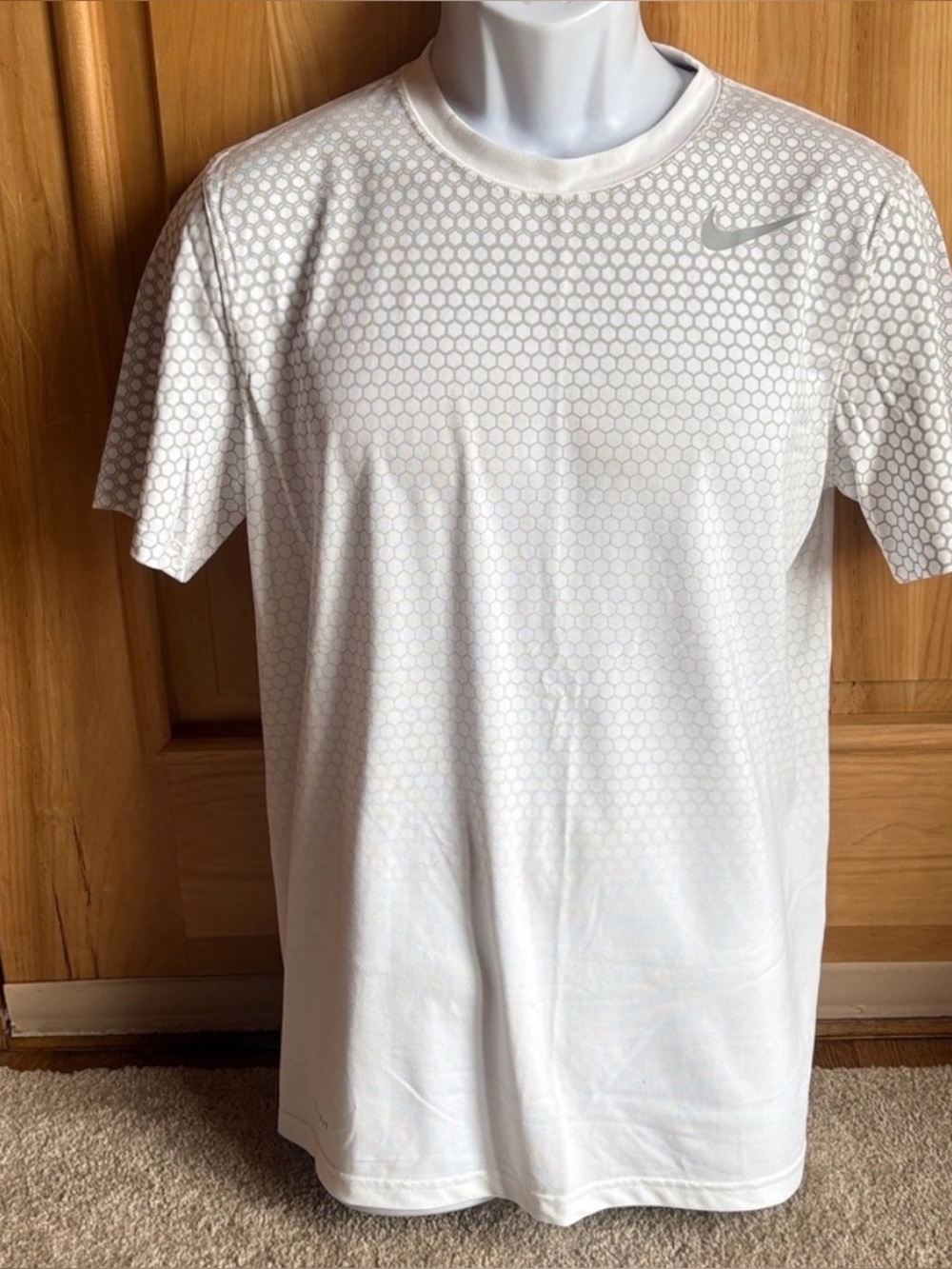 Nike Dri-fit White Shirt Size Medium